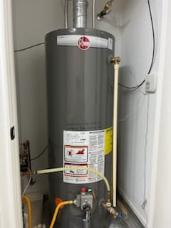 5 Signs It’s Time to Replace Your Water Heater – Image 2 2